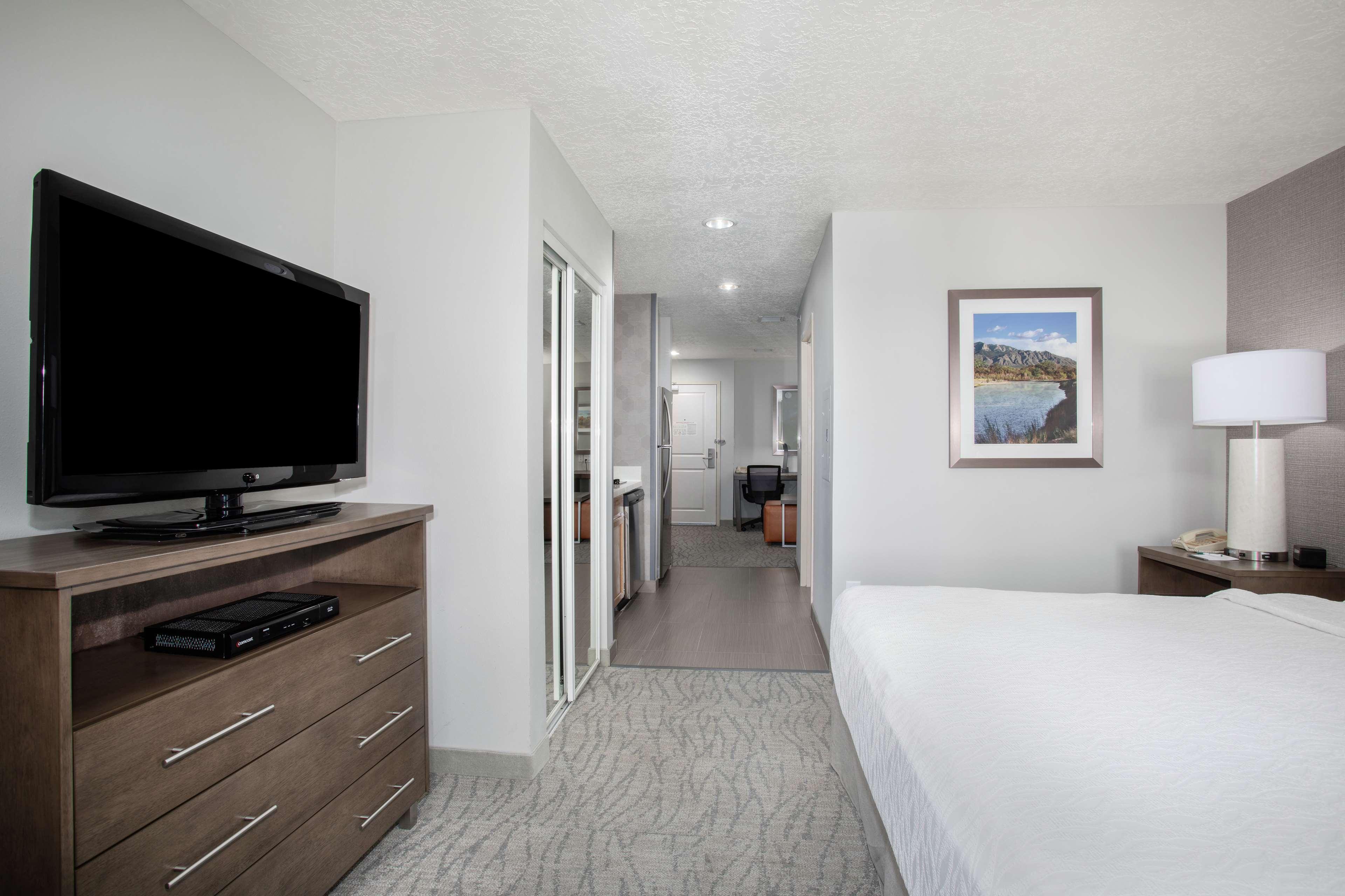 Hotel Homewood By Hilton Albuquerque-journal Center Albuquerque
